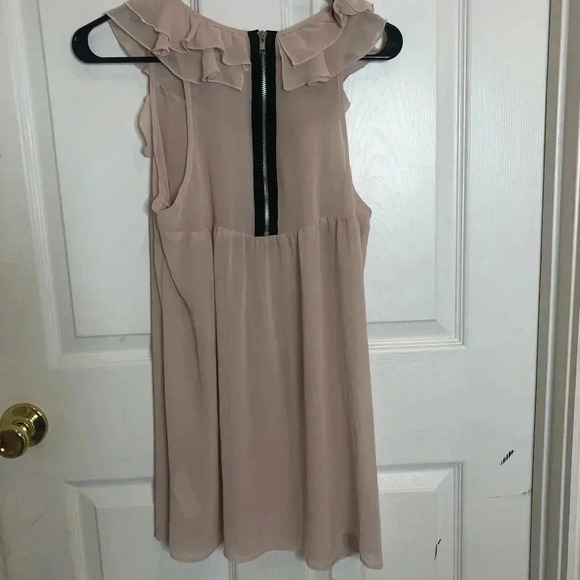 neu look - Picture 4 of 4